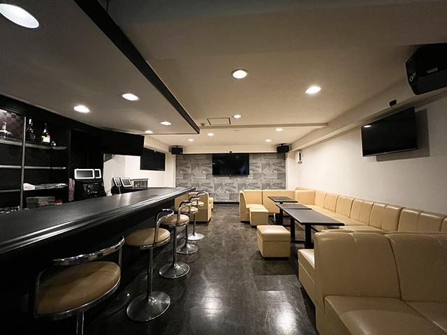 snack H-2(スナック エイチツー)のお店画像その2