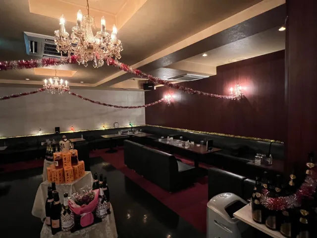 キャバクラ Grandeur(キャバクラ グランドール)の店内写真3