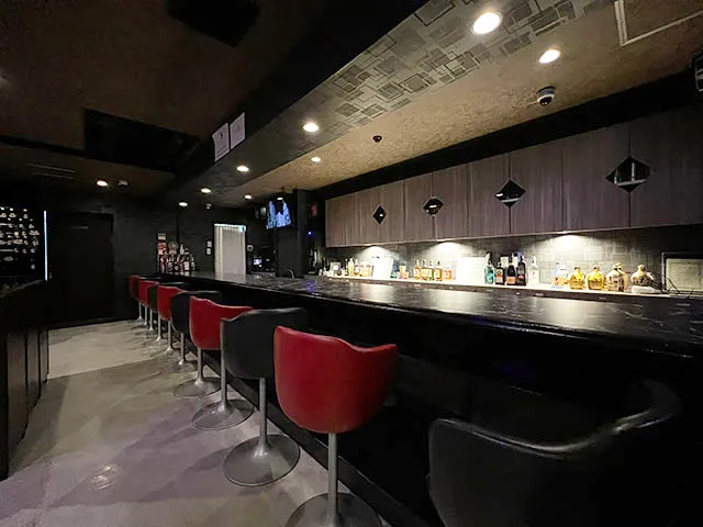 スナック BAR LOOKSCORT(スナック バー ルクスコート)の店内写真2