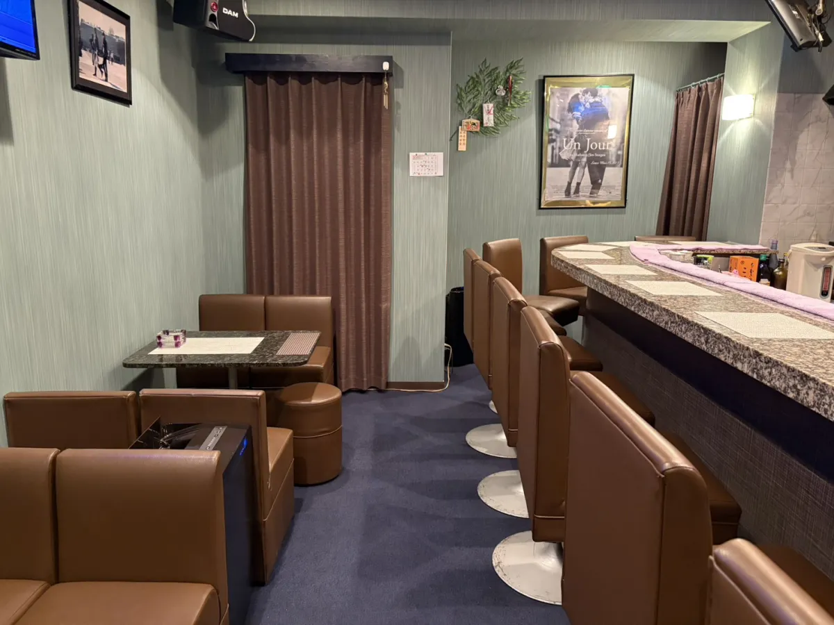 スナック アン・ジュールの店内写真2