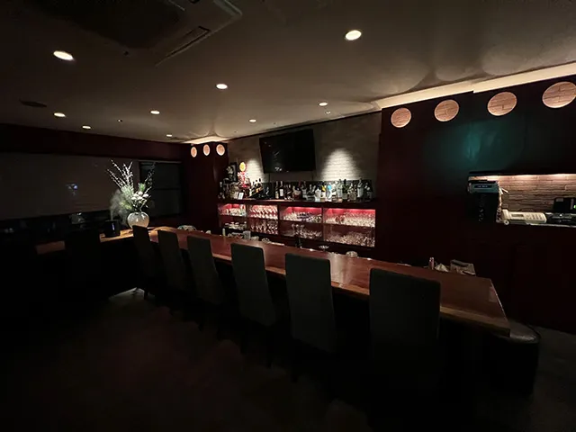 BAR LOUNGE Moon Moon(バーラウンジ ムーンムーン)の求人画像その5｜ヨルナビ