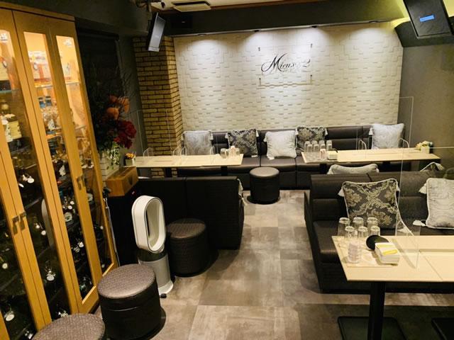 スナック Mieux×2(スナック ミュウミュウ)のお店画像その2