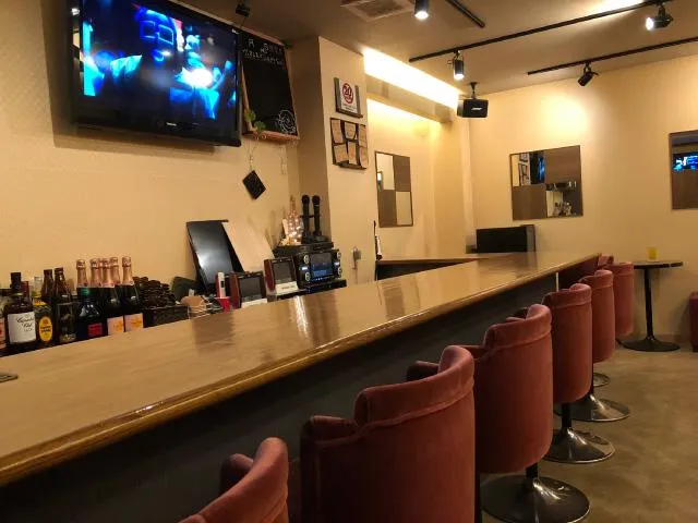 Bar Vioret(バー ヴィオレ)の求人画像その2｜ヨルナビ