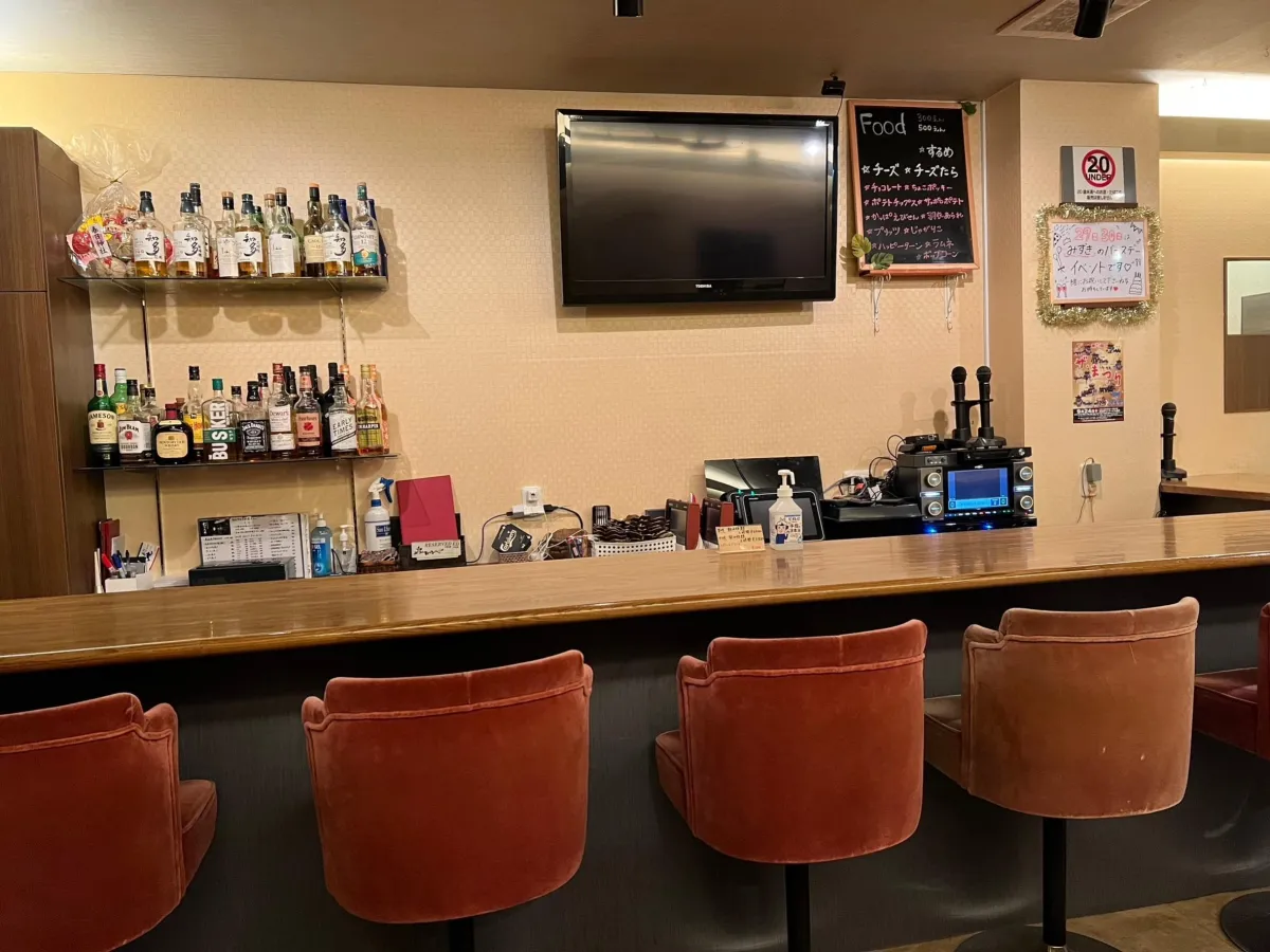 Bar Vioret(バー ヴィオレ)の求人画像その5｜ヨルナビ