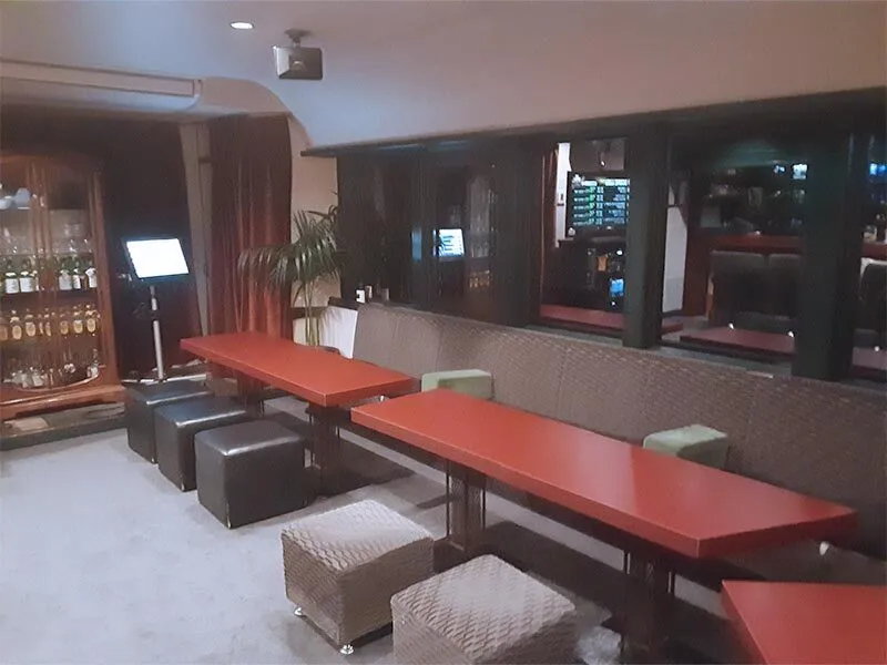 Lounge PLAIN(ラウンジ プレイン)